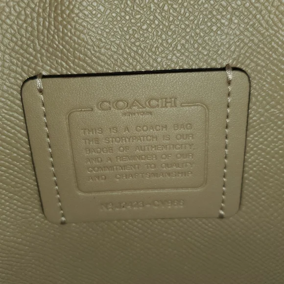 Coach Cream Pebbled Leather Mollie Tote with Top Handles And Shoulder Strap - Picture 4 of 7